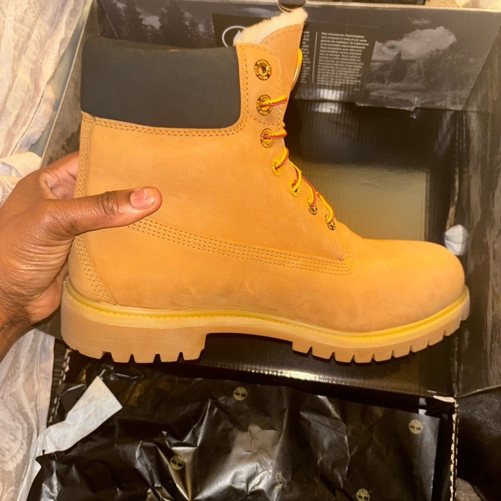 OVO TIMBERLAND BOOTS Colour: WHEAT